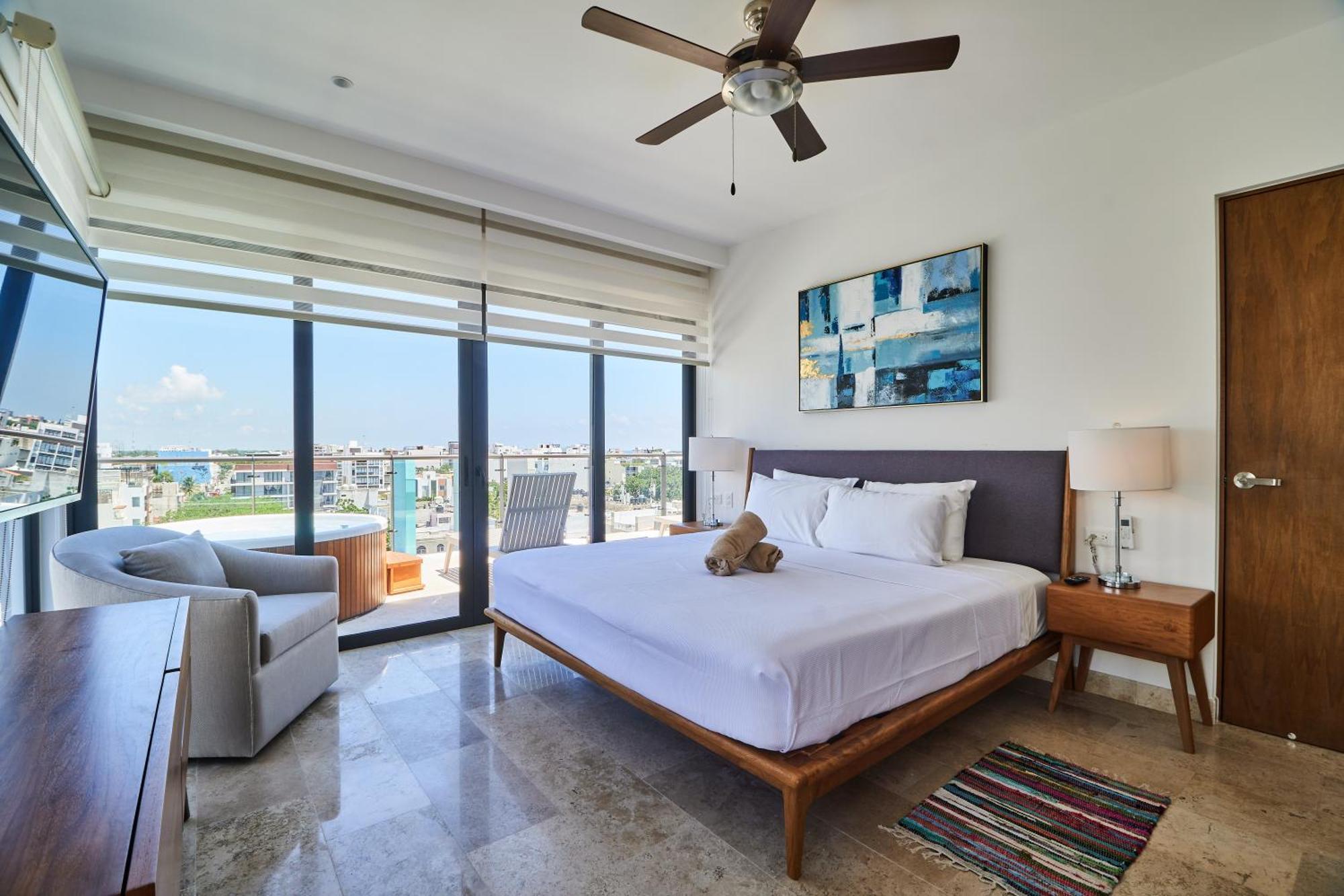 Luxury 2-story With Jacuzzi * Playa del Carmen